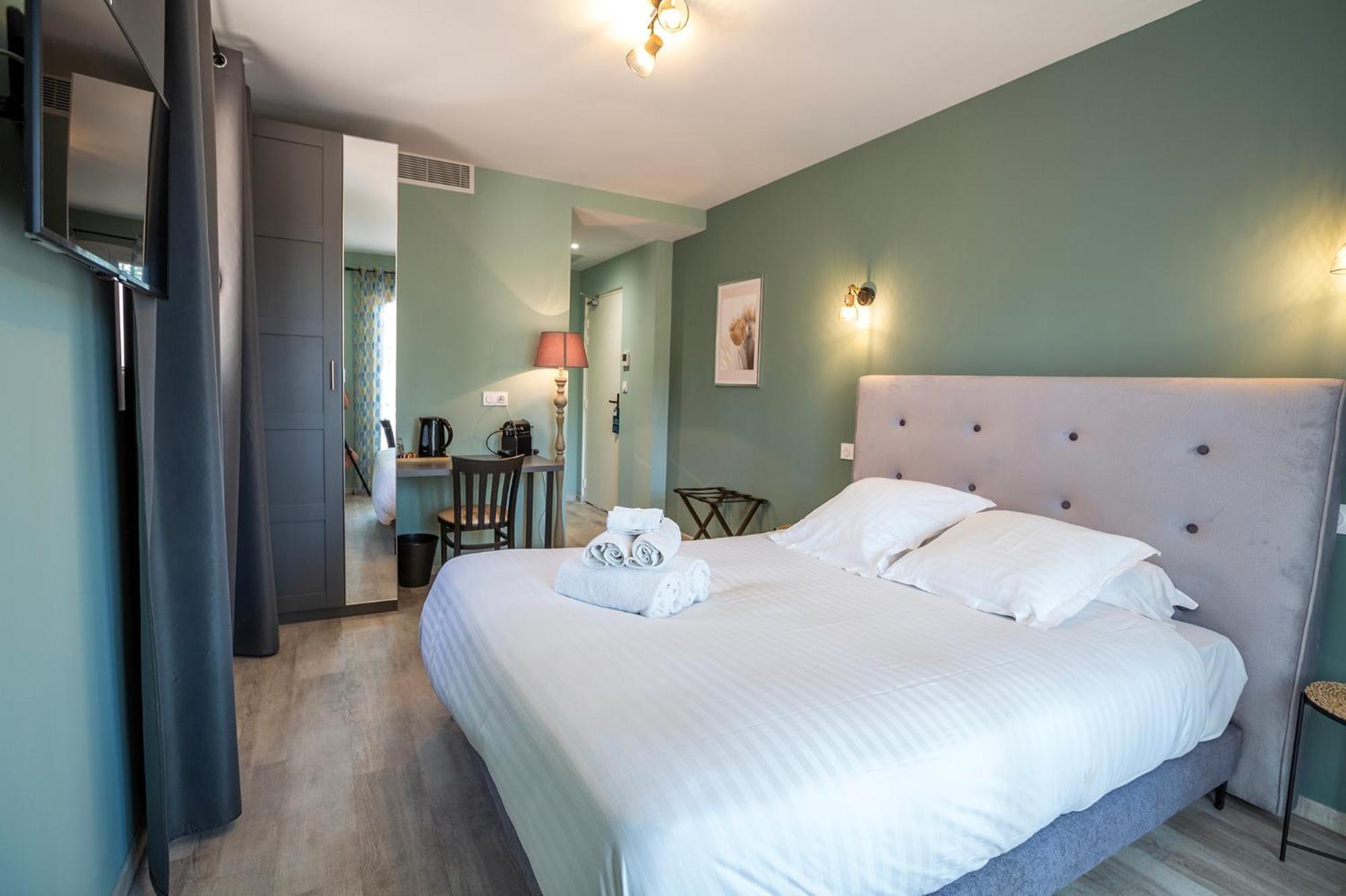 Domaine De La Mautanne Aparthotel Sainte-Tulle Εξωτερικό φωτογραφία