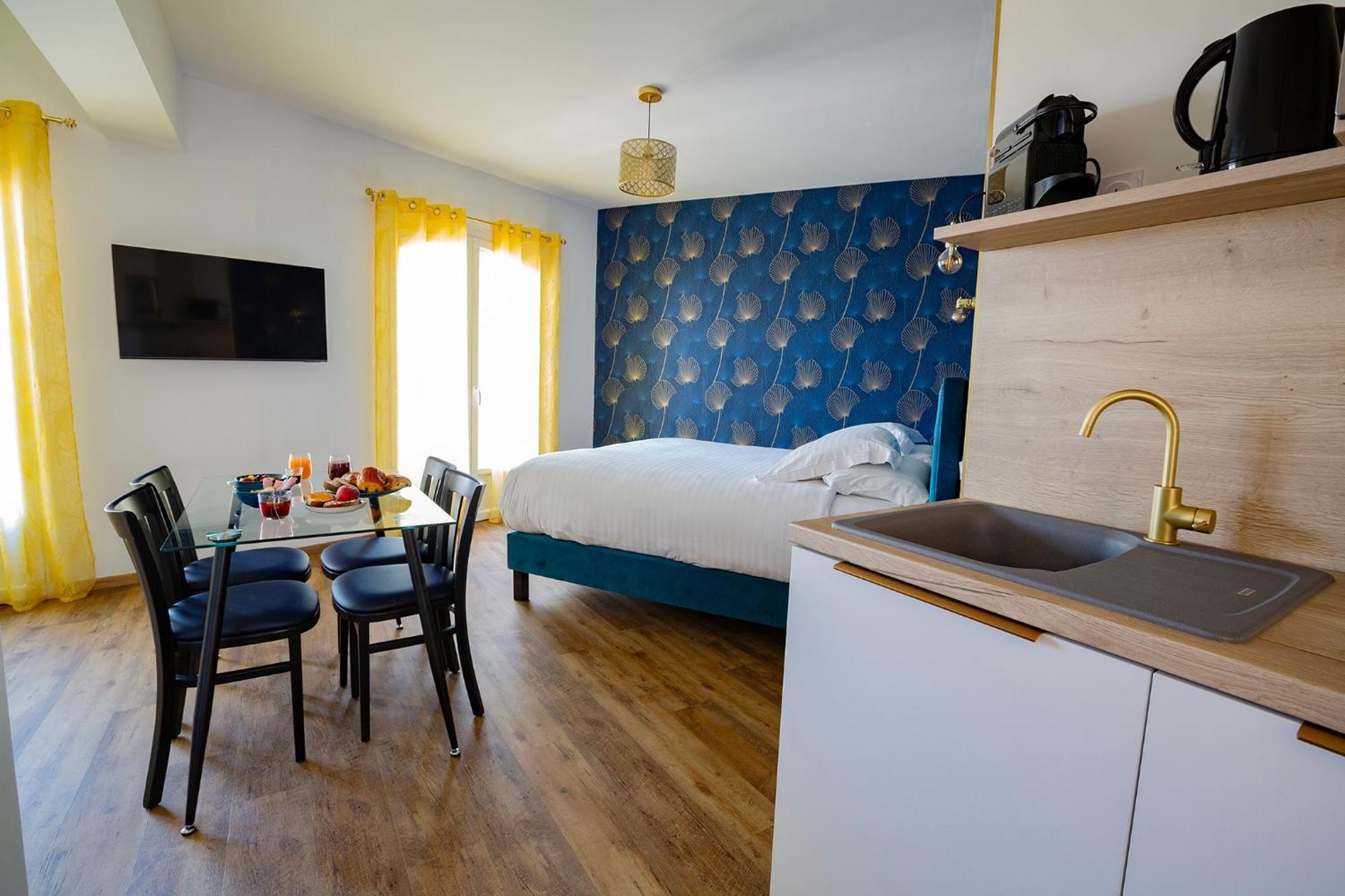 Domaine De La Mautanne Aparthotel Sainte-Tulle Εξωτερικό φωτογραφία