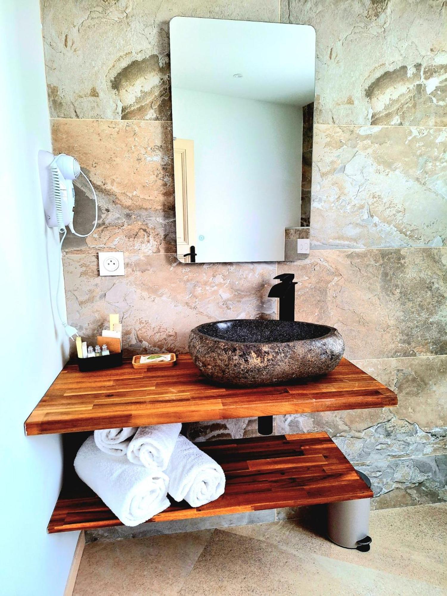Domaine De La Mautanne Aparthotel Sainte-Tulle Εξωτερικό φωτογραφία