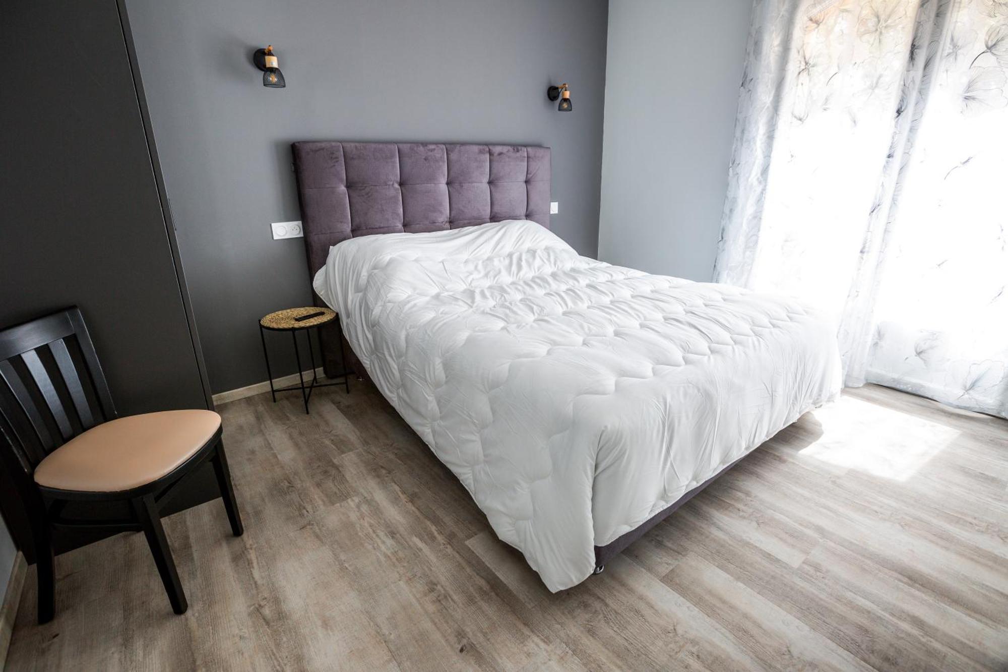 Domaine De La Mautanne Aparthotel Sainte-Tulle Εξωτερικό φωτογραφία